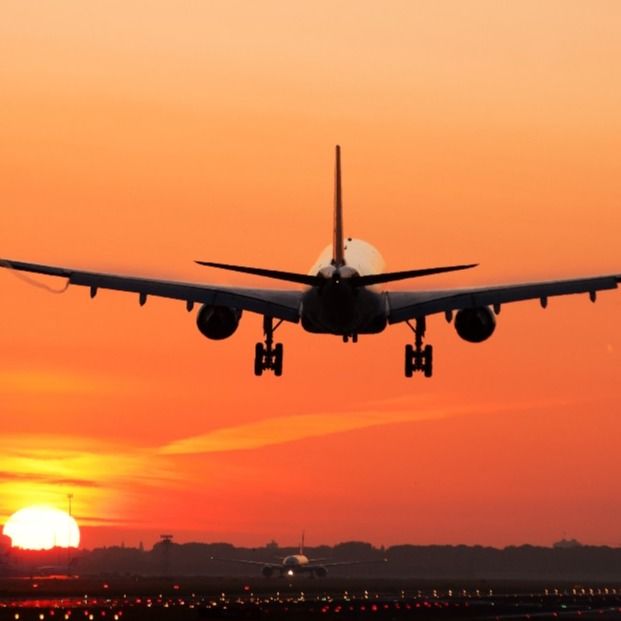 خدمة دروبشيبينغ الدولية من الباب إلى الباب من شنغهاي الصين إلى أمريكا الشمالية