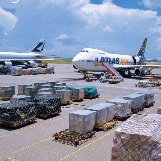FOB FBA Fcl Sea Shipment Service ، الشحن من الصين إلى المملكة المتحدة ، ألمانيا ، وكيل الشحن الجوي ، شركة النقل