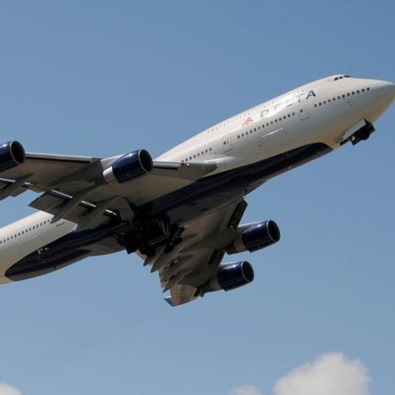 التخزين اللوجستي الدولي FEDEX DDP DDU من الباب إلى الباب من شنغهاي الصين إلى ماليزيا